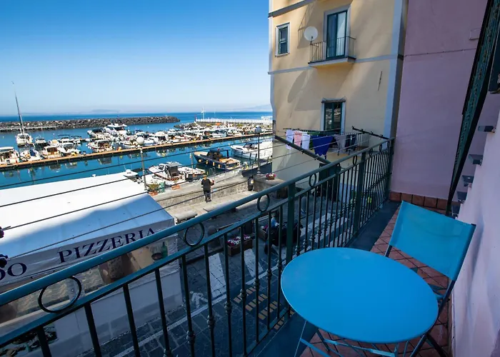Casa Mariarosa - Seaside Apartment With Balcony